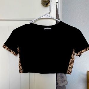 cropped black tshirt with cheetah print sides